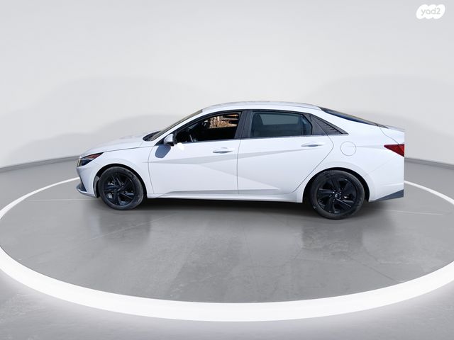 יונדאי אלנטרה