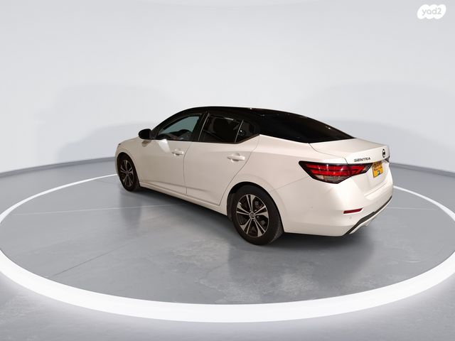 ניסאן סנטרה