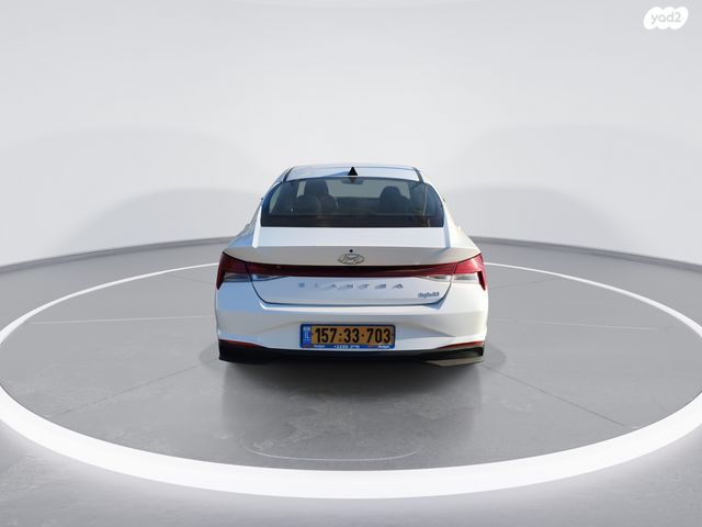 יונדאי אלנטרה