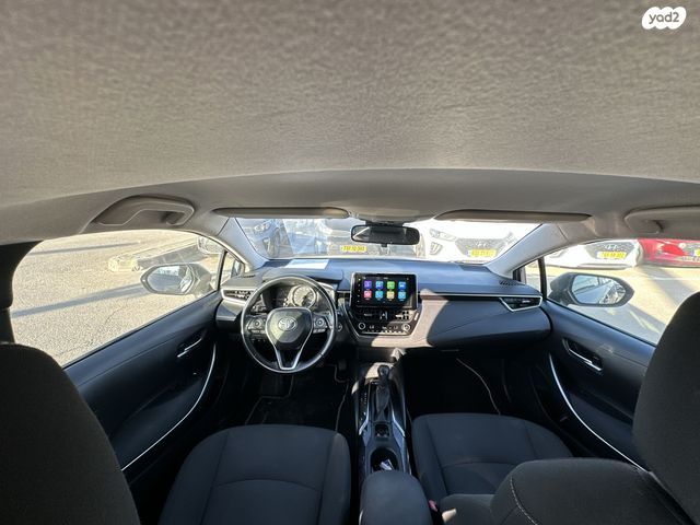 טויוטה קורולה