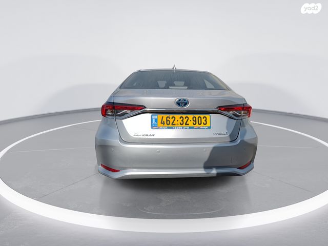 טויוטה קורולה