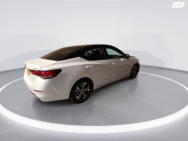 ניסאן סנטרה