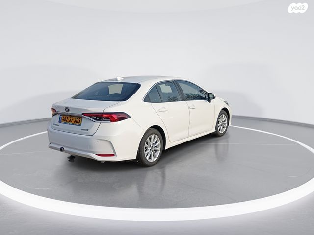 טויוטה קורולה