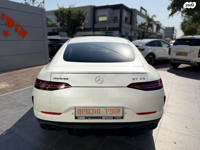 מרצדס-בנץ AMG GT 4 דל' קופה