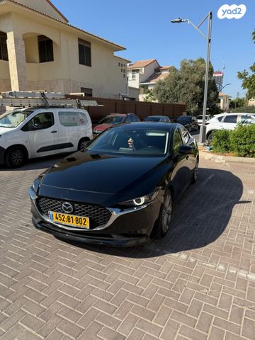 מודעת רכב מאזדה 3