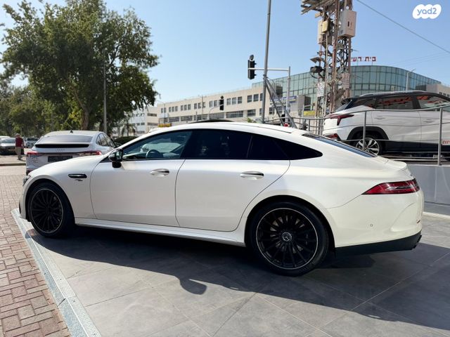 מרצדס-בנץ AMG GT 4 דל' קופה
