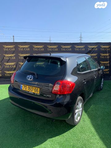 טויוטה אוריס