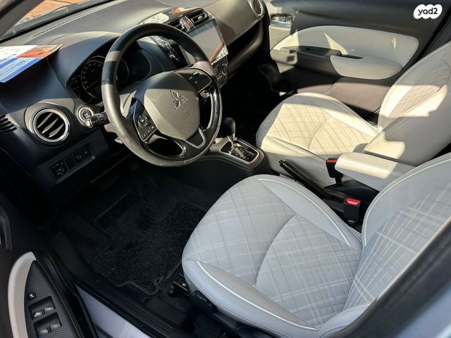 מיצובישי ספייס סטאר