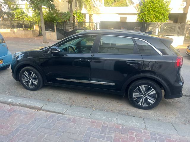 מודעת רכב קיה נירו