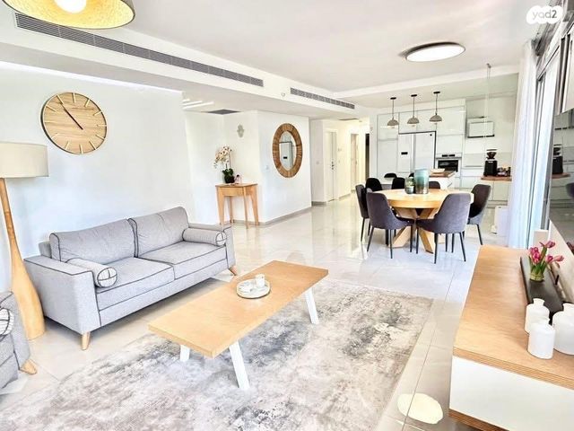 דירת גן, חטיבת כפיר 23, רובע יזרעאל סביוני העמק, עפולה