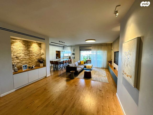 דירה, נחל סער 5, עבר הירדן, קרית אונו