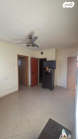 דירה, גולדה מאיר 13, קרית אילון, חולון