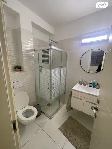 דירת גן, יוסי בנאי 10, משכנות האומנים, קרית מוצקין