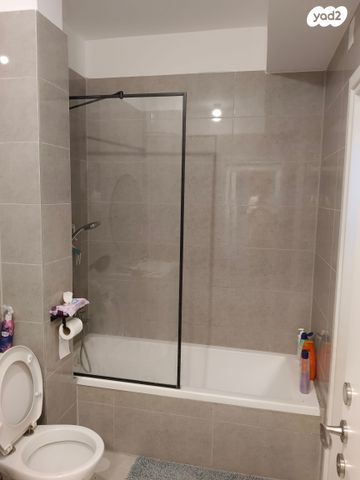 דירה, שדרות דוד המלך 56, אור ים, אור עקיבא