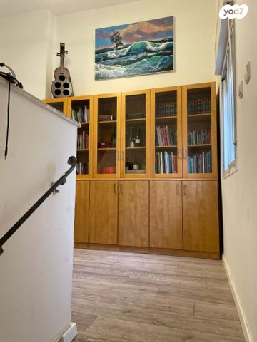 בית פרטי/ קוטג', יצחק רבין 20, ניסן, חדרה