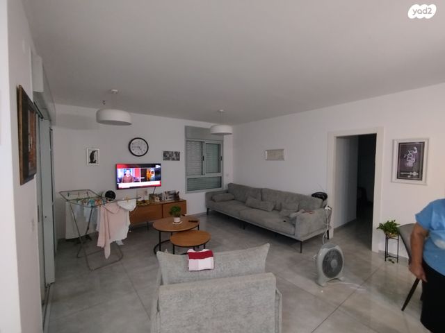 שדרות הציונות 75