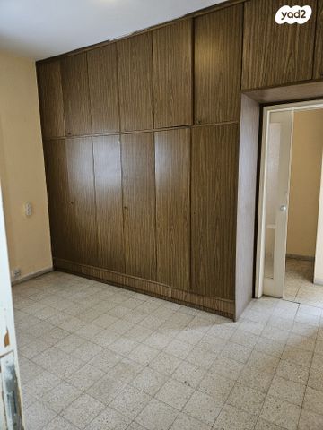 דירה, ארלוזורוב 15, מרכז, קרית עבודה, חולון