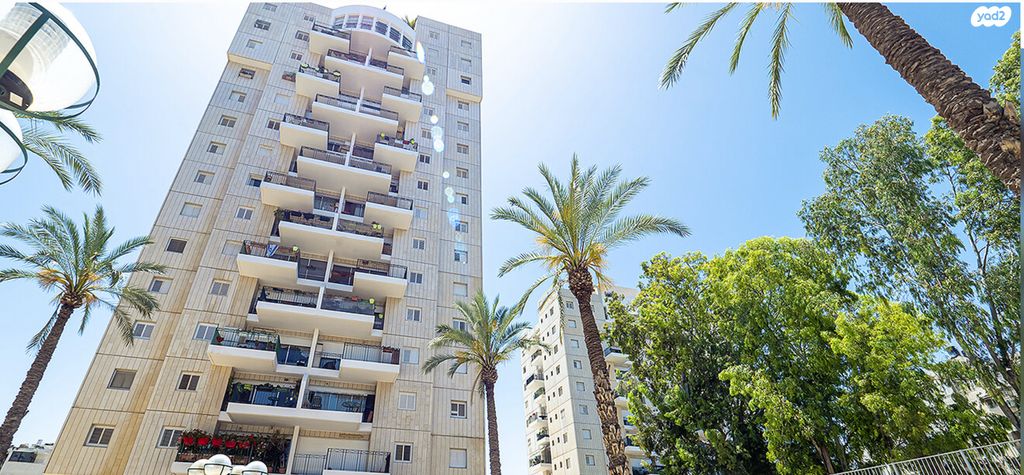 דירה, יעקב 34, ג' / מרכז מזרח העיר, רחובות