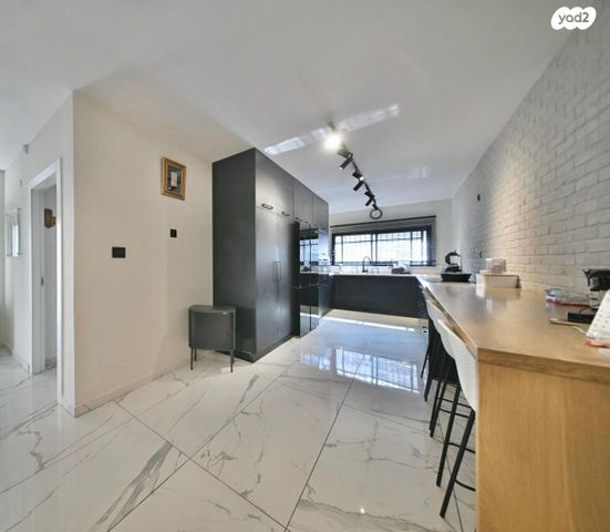 בית פרטי/ קוטג', שדרות עמק איילון 8, ורדים, שוהם