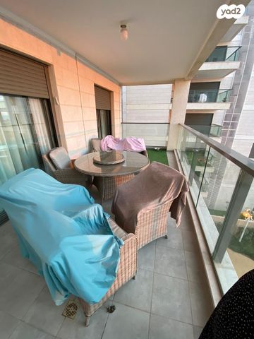 דירה, אלמוג 12, אכזיב, נהריה