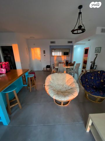 דירה, אלמוג 12, אכזיב, נהריה