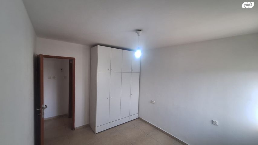 דירה, השישה עשר 8, פסגת זאב, ירושלים