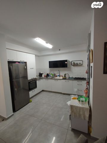 דירה, שדרות הציונות 75, ברנע, אשקלון