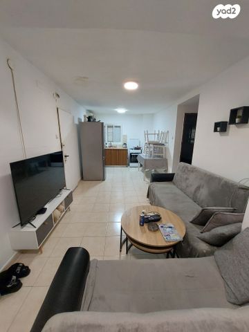 דירה, הרב קוק 2, שיכון ד, טבריה