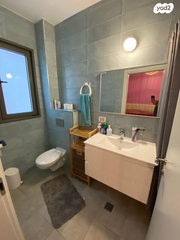 דירה, אלמוג 12, אכזיב, נהריה