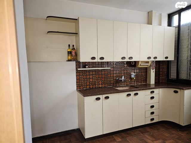 דירה, ארלוזורוב 15, מרכז, קרית עבודה, חולון