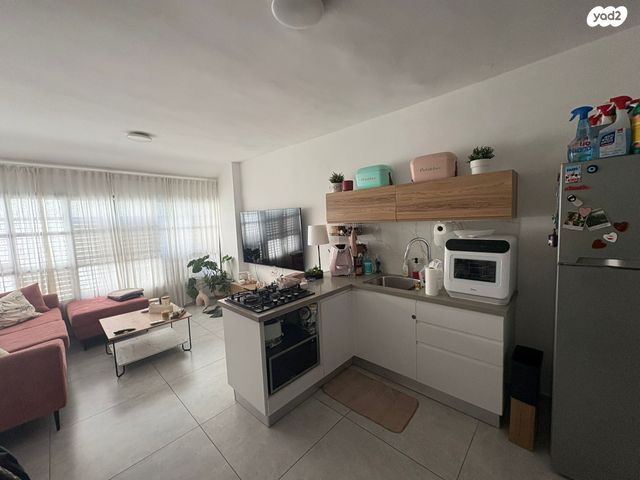 דירה, ראובן לרר 8, מרכז מערבי, נס ציונה