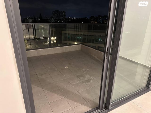 דירה, שלמה לוי 18, נרקיסים, ראשון לציון