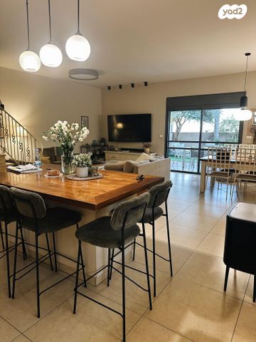 בית פרטי/ קוטג', המושבה 21, שכונת האוצר, חדרה