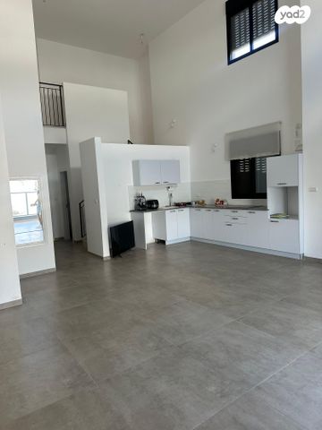 דופלקס, ערבי הנחל 2, אדמית / יערית, שלומי