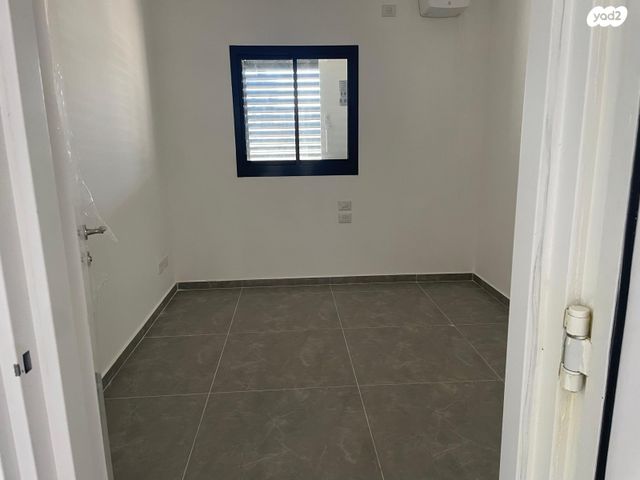 דירה, שדרות ביאליק 26, הדר, רמת השרון