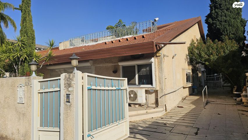 בית פרטי/ קוטג', לבונה 14, גולן, רמת השרון