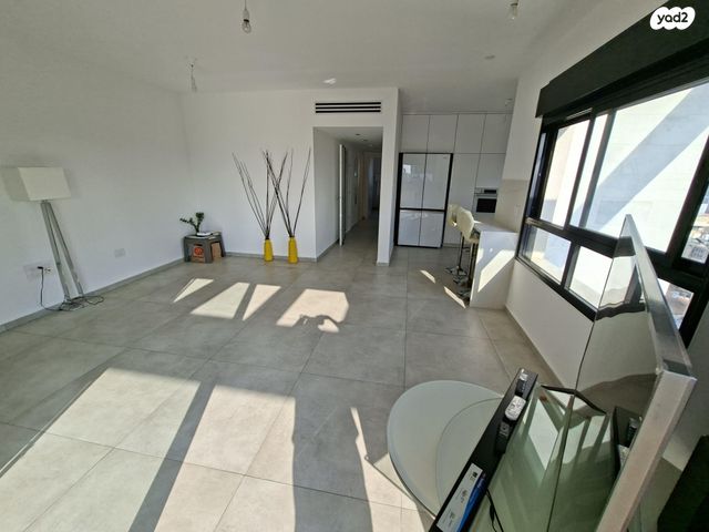 גג/ פנטהאוז, משה מרקוס 1, לב המושבה / מרכז העיר, פתח תקווה