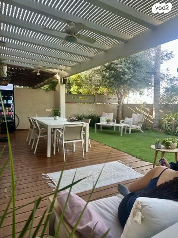 בית פרטי/ קוטג', המושבה 21, שכונת האוצר, חדרה