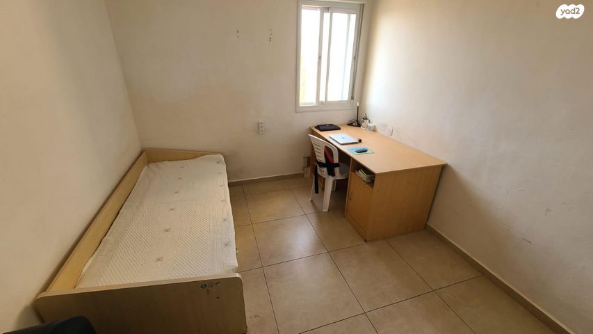 דירה, השישה עשר 8, פסגת זאב, ירושלים