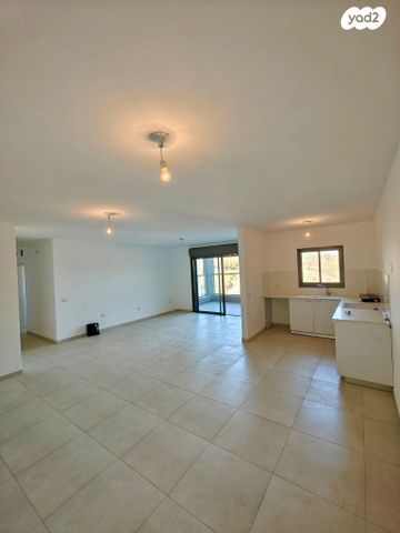 דירה, הערבה 1, גבעת טל, אלפי מנשה