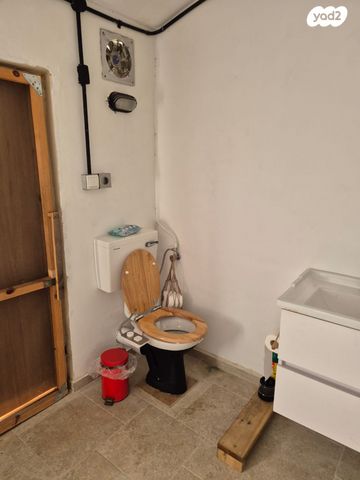 יחידת דיור, עמקה, עמקה, עמקה