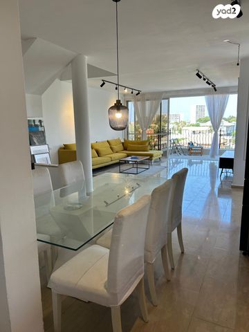 הרב מיימון 15