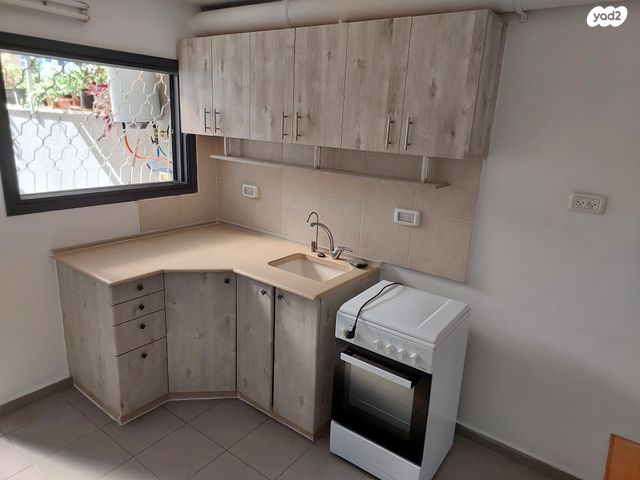 שדרות יצחק בן צבי 1