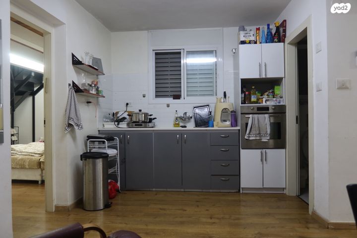 זילברשטיין 10