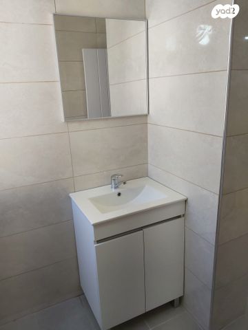 דירה, דרך הארבעה 4, אזור תעשיה זעירה, עכו