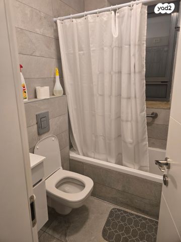 דירה, הס 7, טלביה, קוממיות, ירושלים