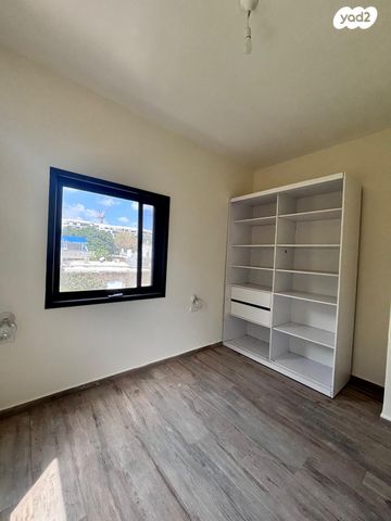 דירת גן, סמטת תעוז 5, יד אליהו, תל אביב יפו