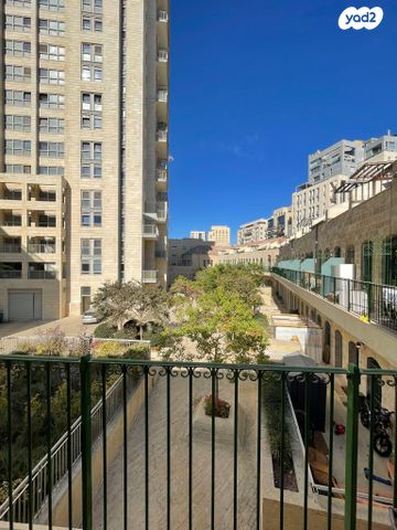 סטודיו/ לופט, יפו 151, מקור ברוך, ירושלים