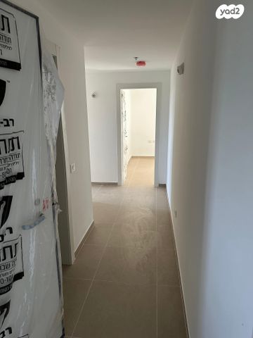 דירה, גילדסגיים 4, קרית קריניצי, רמת גן