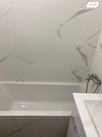 יחידת דיור, מפרץ שלמה 6, מרכז העיר, בני ברק